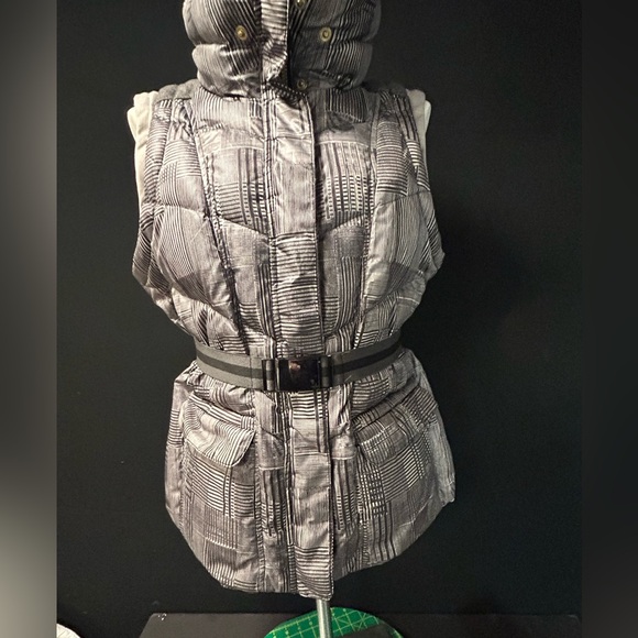 Lole Women's Gray Plaid Ski Jacket with Fur Hood - Picture 6 of 12